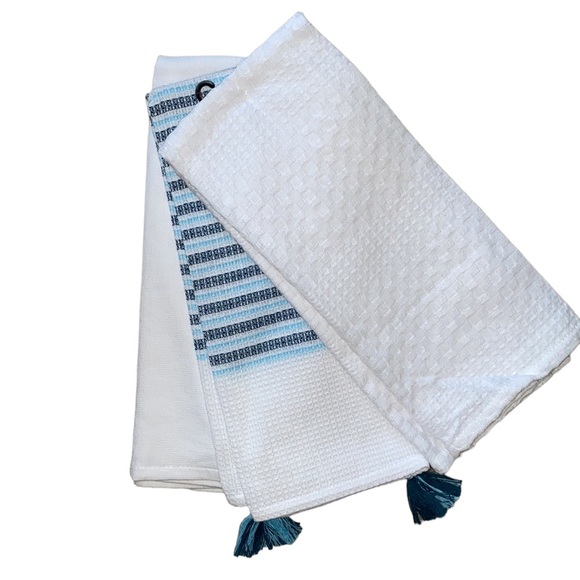 NEW 3 pc kitchen towel set w/tassels merry everything - Picture 8 of 12